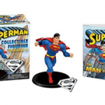 SUPERMAN: COLLECTIBLE FIGURINE AND PENDA