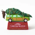National Lampoon's Christmas Vacation: Station Wagon and Griswold Family Tree : With sound!